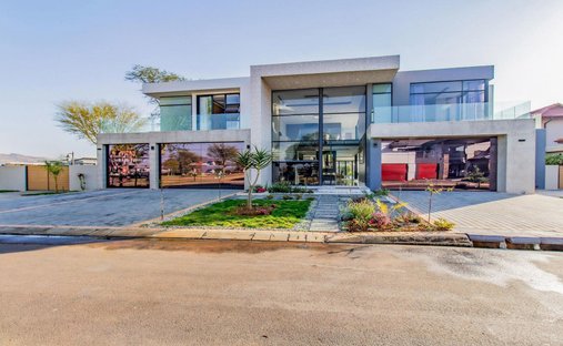 Casa di campagna in The Islands Estate, Provincia del Nordovest, Sudafrica 1