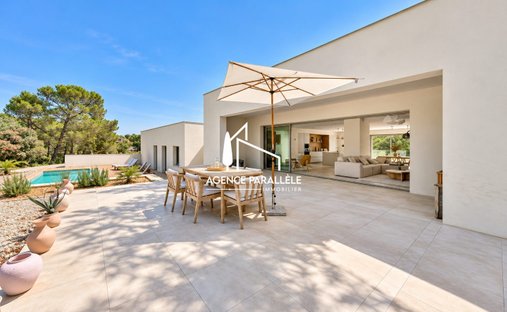 Casa en La Gazelle, Nimes, Francia 1
