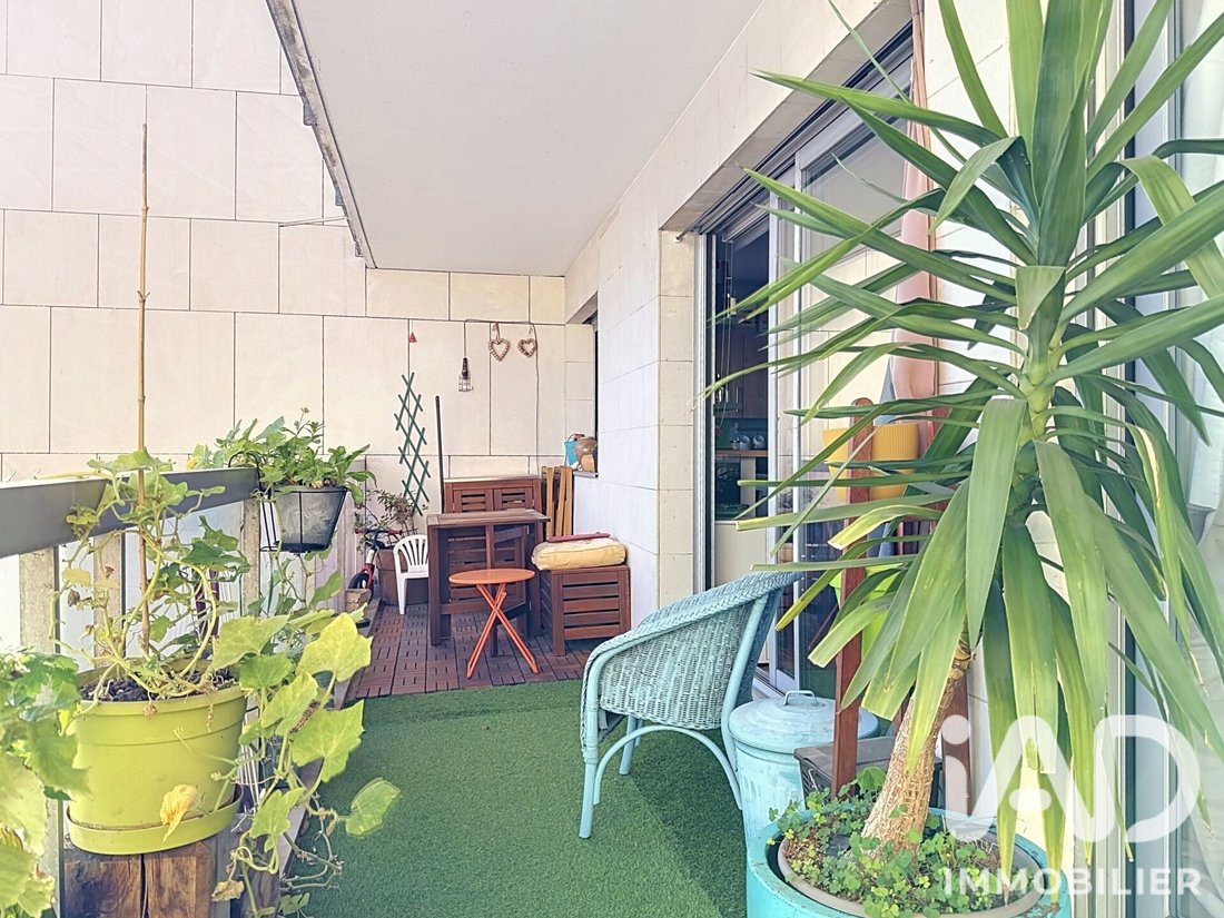 Apartment in Nationale-Deux Moulins, Paris 13e Arrondissement, Paris 3 - 19083439