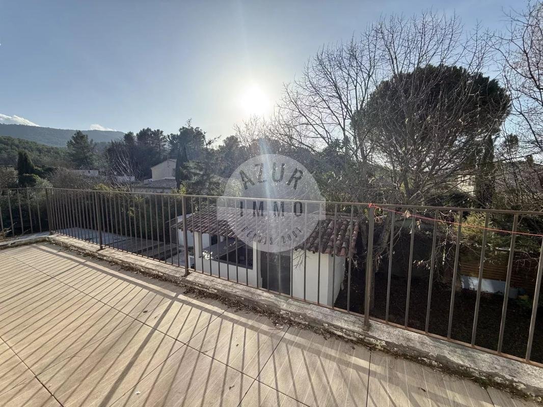 Casa a Saint-Zacharie, Provenza-Alpi-Costa Azzurra, Francia 1 - 19081324