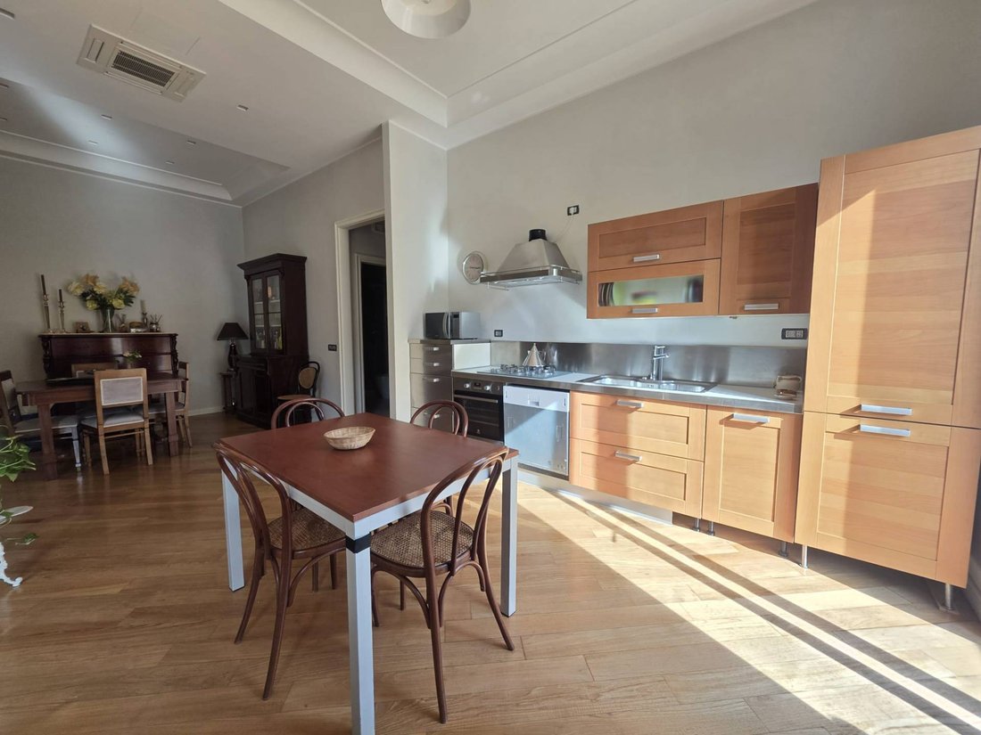 Apartment in Centro, Salerno, Campania 4 - 19076173