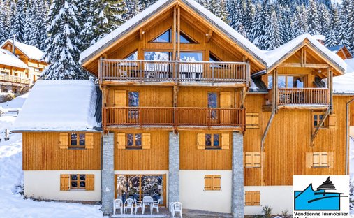 Chalet in Oz, Auvergne-Rhône-Alpes, France 1
