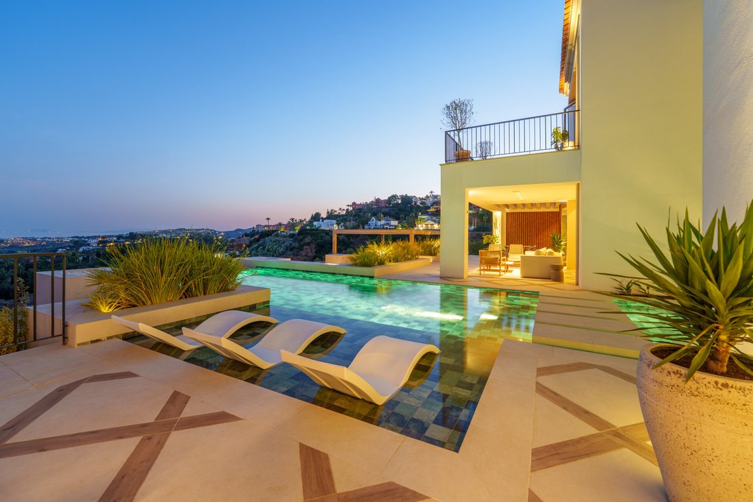Villa in La Quinta, Benahavís, Andalusien 3 - 19083077
