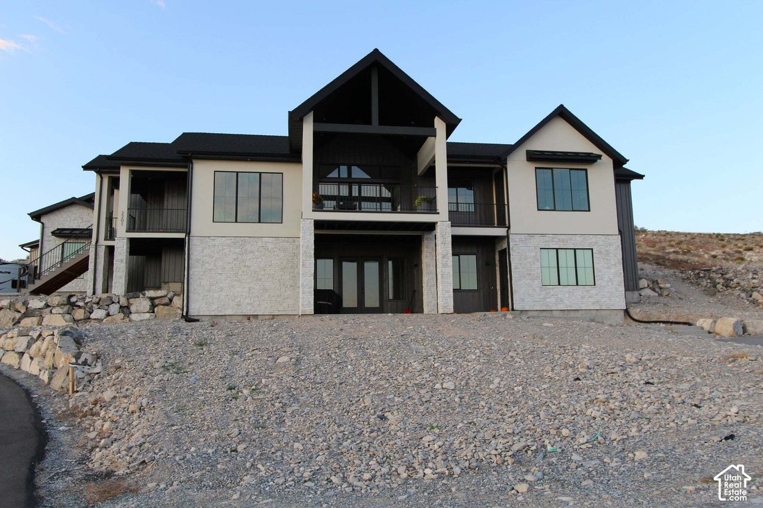 House in Eagle Mountain, Utah, United States 2 - 19085877