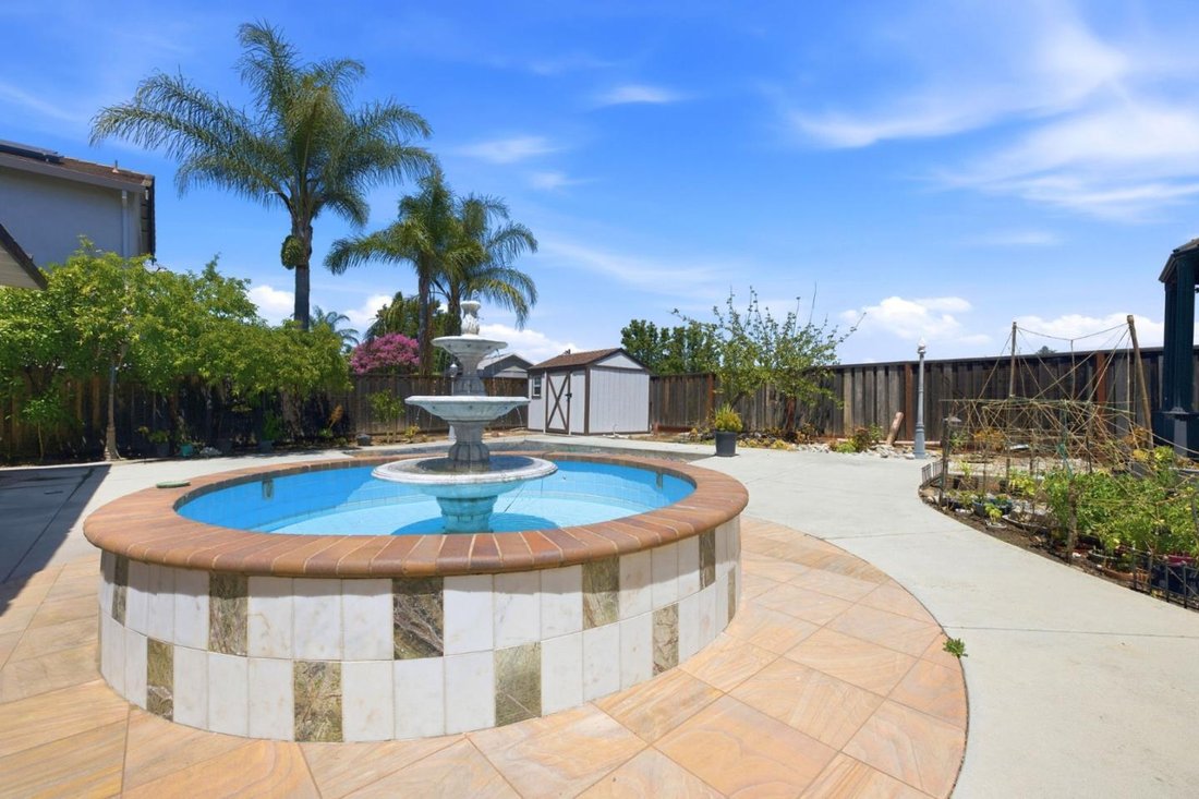 Residenza a Gilroy, California, Stati Uniti 2 - 19082634
