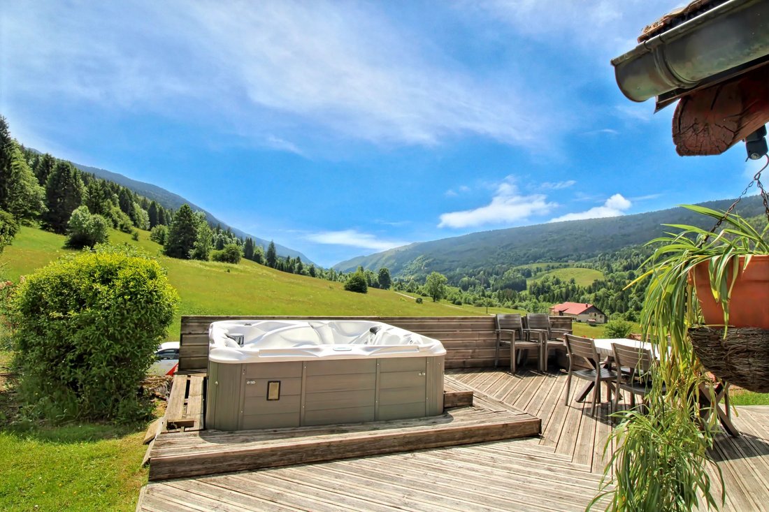 Haus in Mijoux, Auvergne-Rhone-Alpen, Frankreich 4 - 19083855