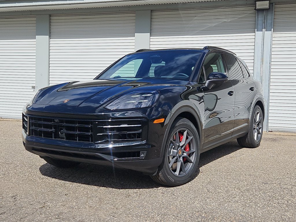 Suv in Stratham, NH, United States 1 - 18801375