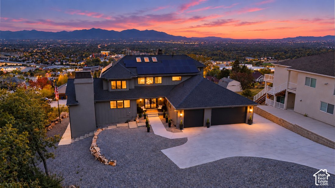 Casa a Cottonwood Heights, Utah, Stati Uniti 1 - 19080134