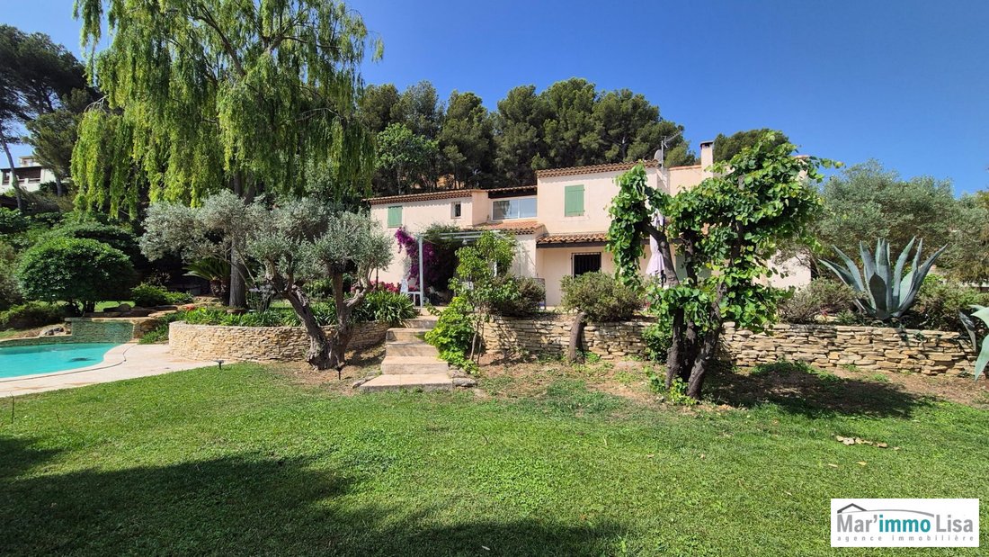 Villa in Saint-Mitre-les-Remparts, Provence-Alpes-Côte d'Azur, Frankreich 1 - 19076555