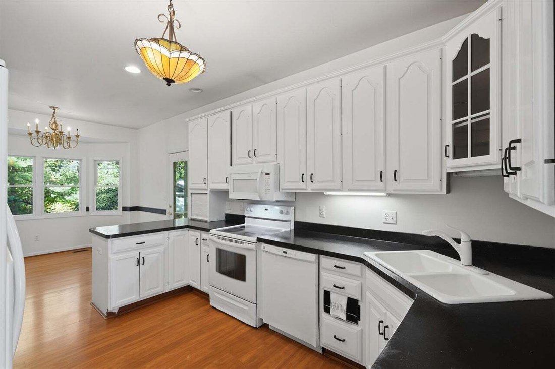 House in Ypsilanti, Michigan, United States 5 - 19077040