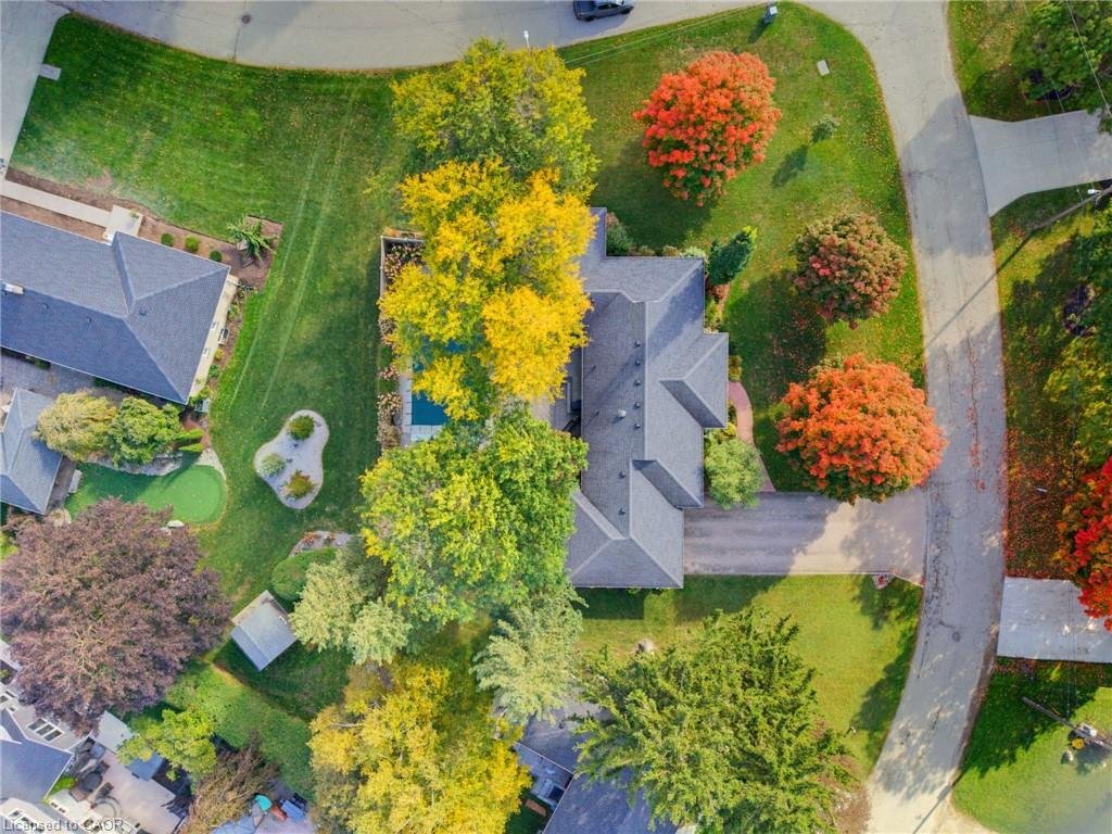 House in North Perth, Ontario, Canada 4 - 19079693