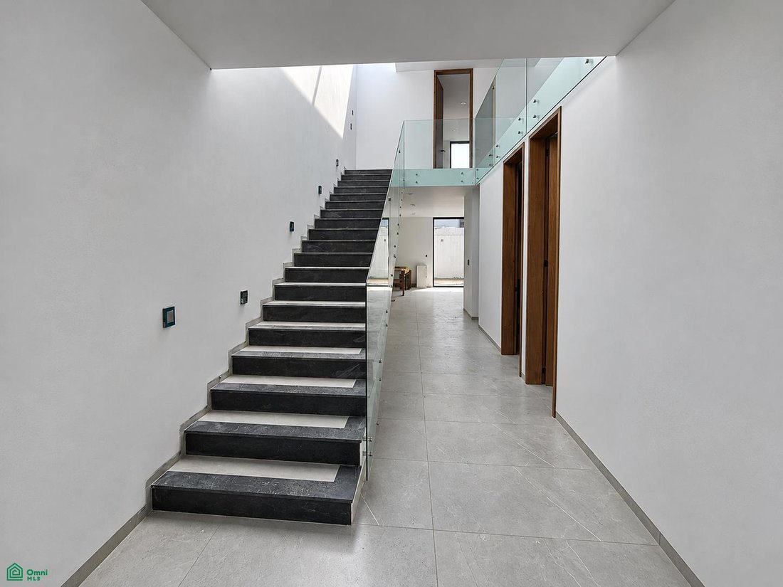 Casa en Zapopan, Jalisco, México 2 - 19079424