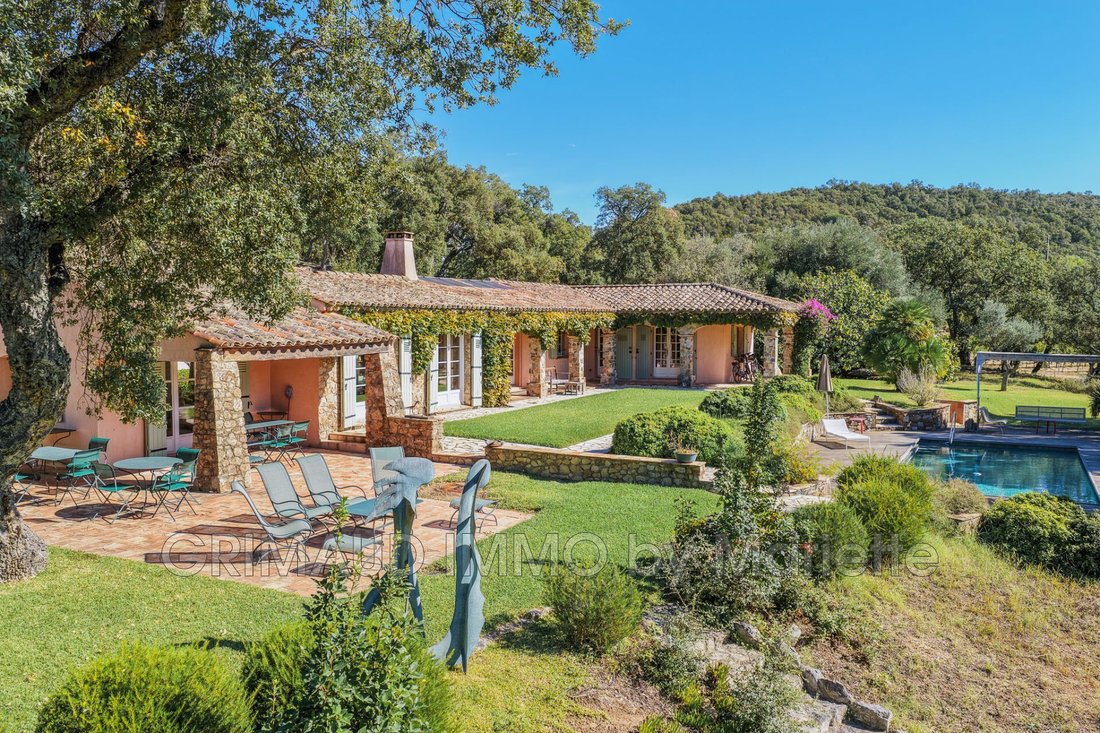 Villa in Le Plan-de-la-Tour, Provence-Alpes-Côte d'Azur, Frankreich 1 - 19077577
