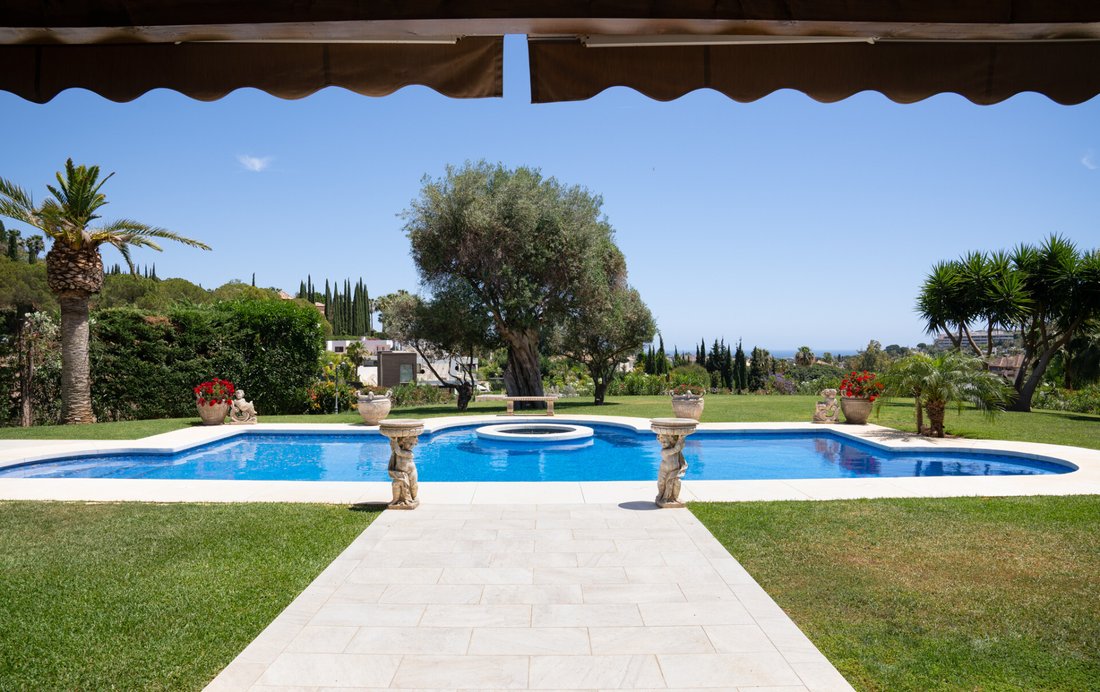 Estate in Nueva Andalucia, Marbella, Spain 4 - 19082871