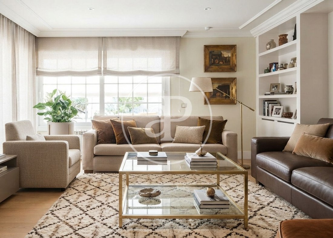 Villa in Hortaleza, Madrid, Spain 4 - 19077243