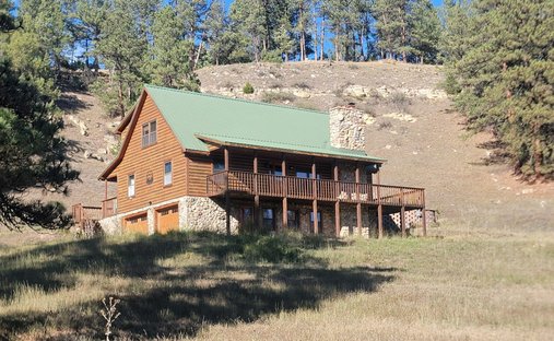 House in Hulett, Wyoming, United States 1