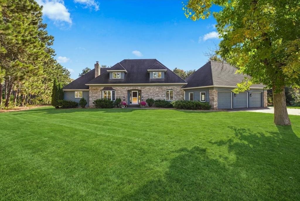 House in Chippewa Falls, Wisconsin, United States 1 - 19080692