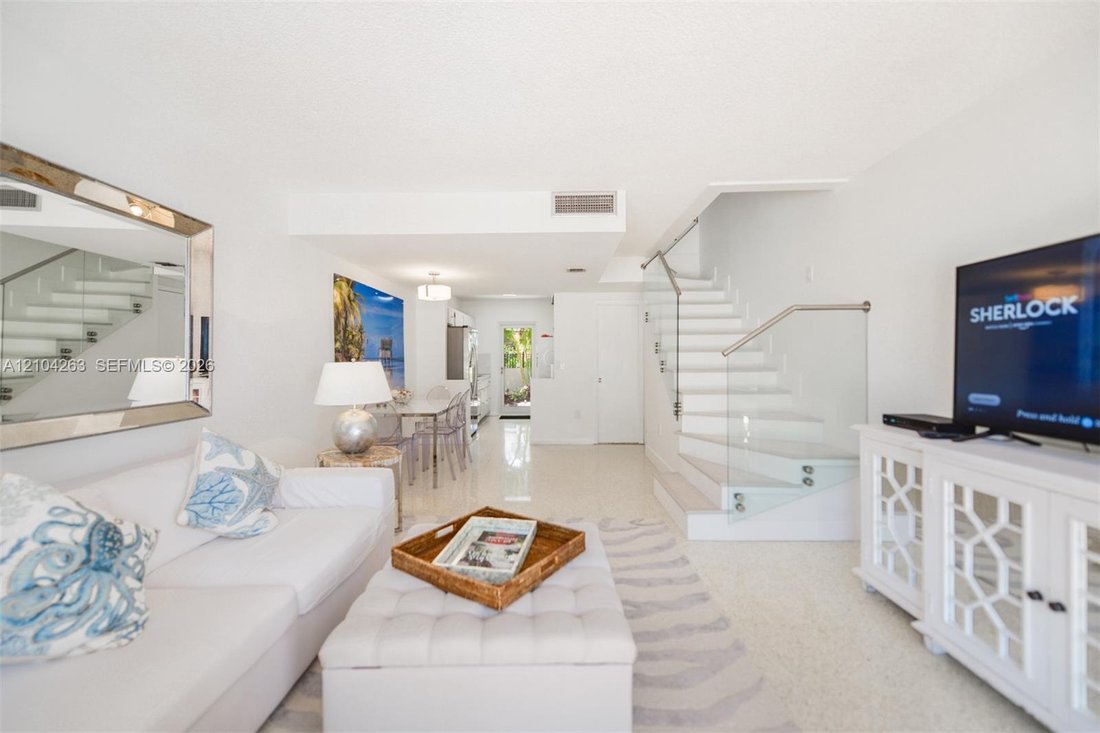 Condo in Key Biscayne, Florida, United States 5 - 19081272