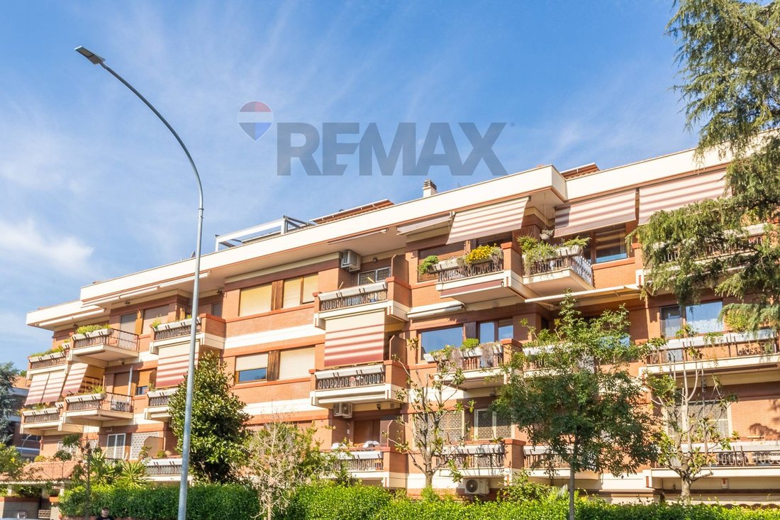 Apartment in Appio Claudio, Rome, Italy 1 - 19076209