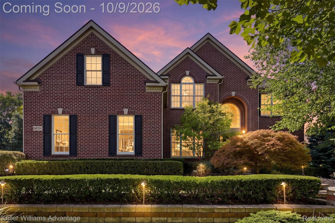Maison à Novi, Michigan, États-Unis 1 - 19080054