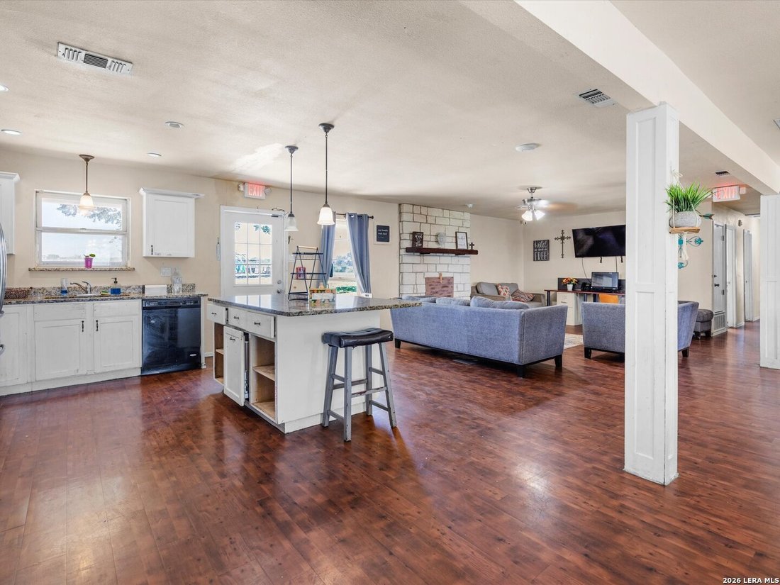 Haus in Seguin, Texas, Vereinigte Staaten 5 - 19079616