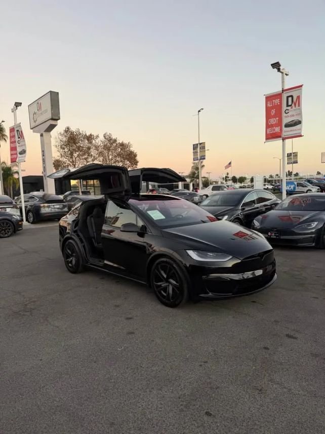 Suv in Costa Mesa, CA, United States 4 - 19081717