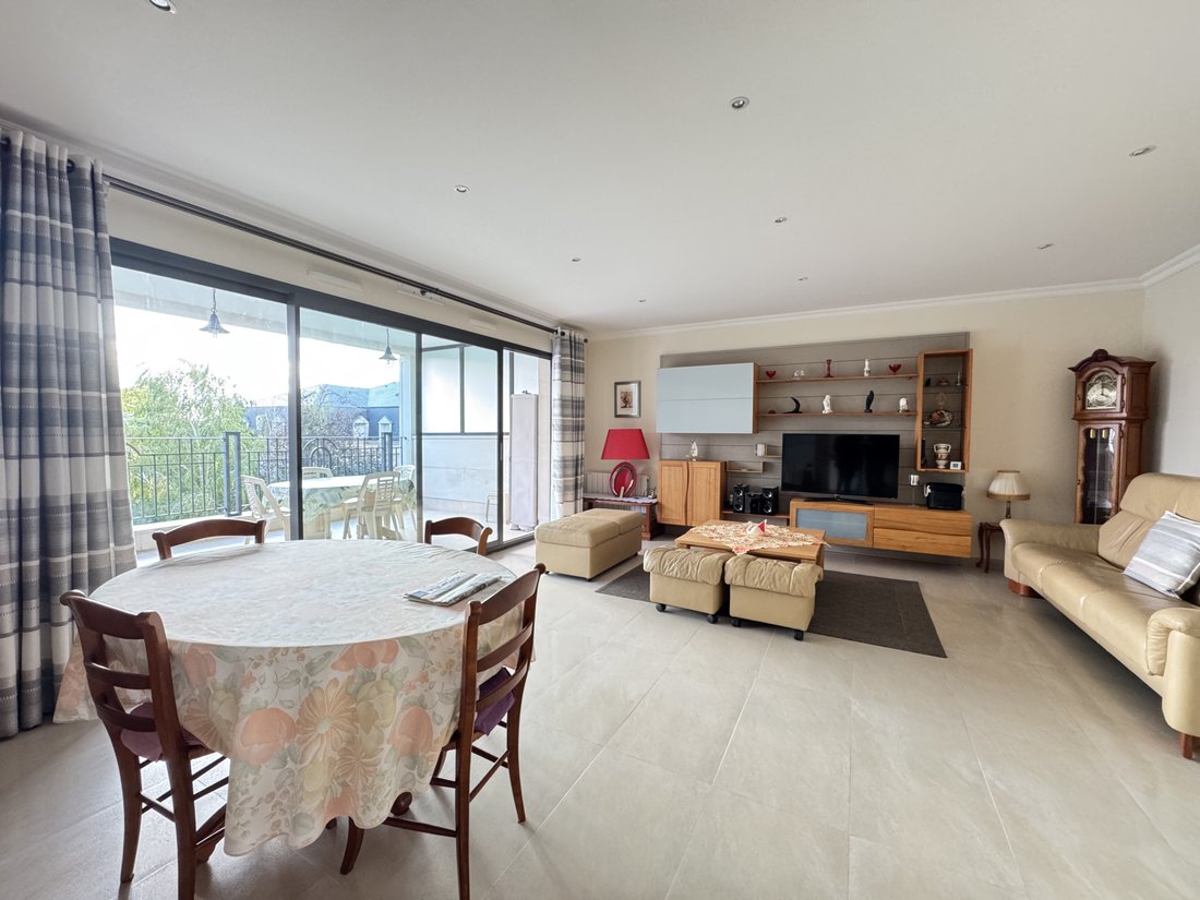 Apartment in La Varenne, Saint-Maur-des-Fossés, France 3 - 19081339