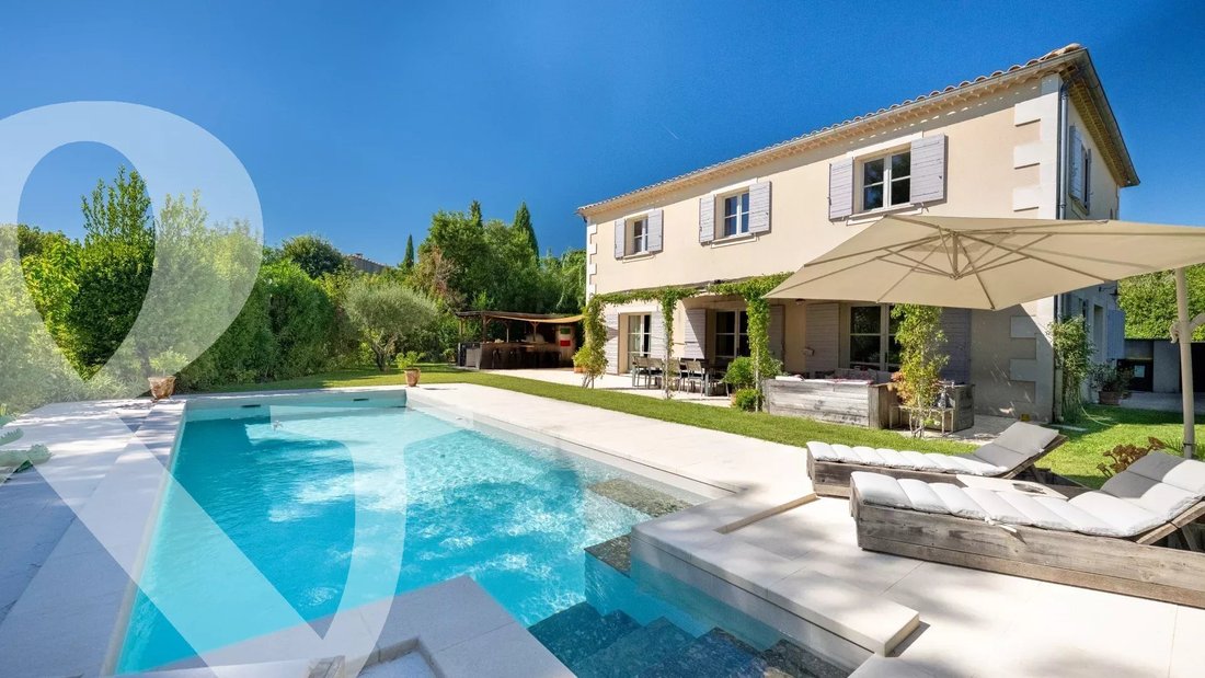 House in Maussane-les-Alpilles, Provence-Alpes-Côte d'Azur, France 2 - 19079414