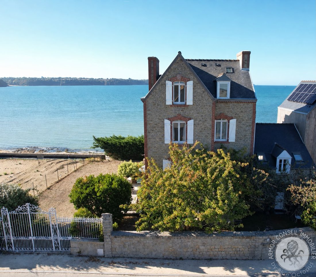 House in Saint-Jacut-de-la-Mer, Brittany, France 1 - 19077480