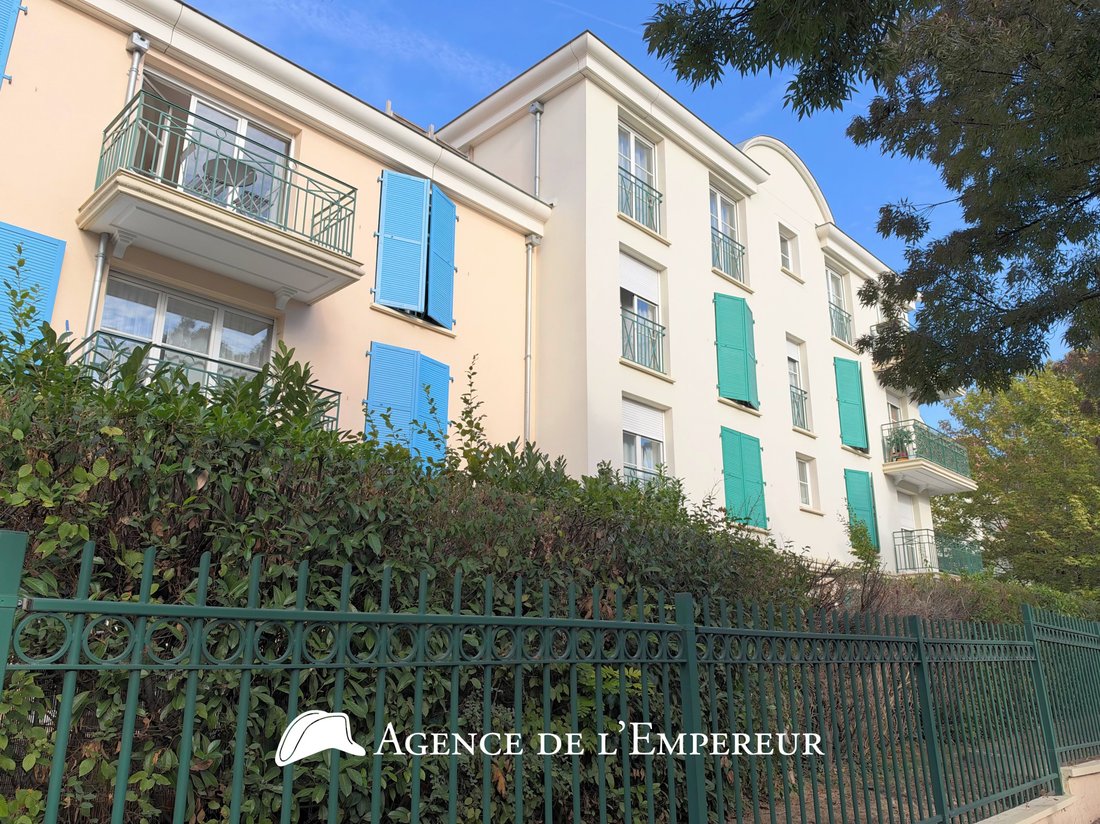 Apartment in Centre Ville, Rueil-Malmaison, France 4 - 19077512