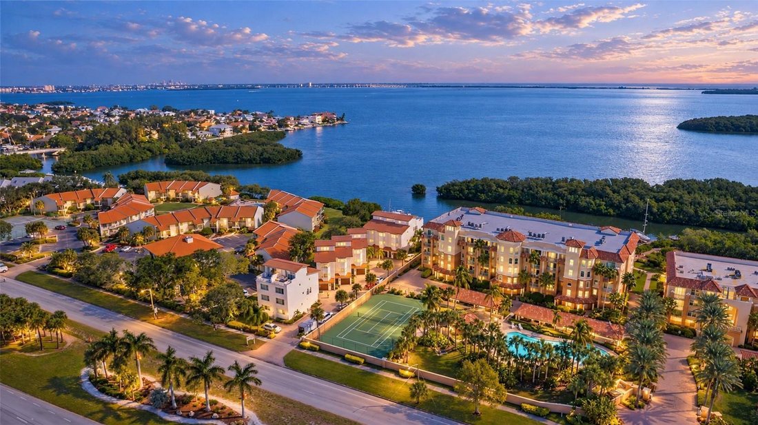 Townhouse in St. Petersburg, Florida, United States 1 - 19083714