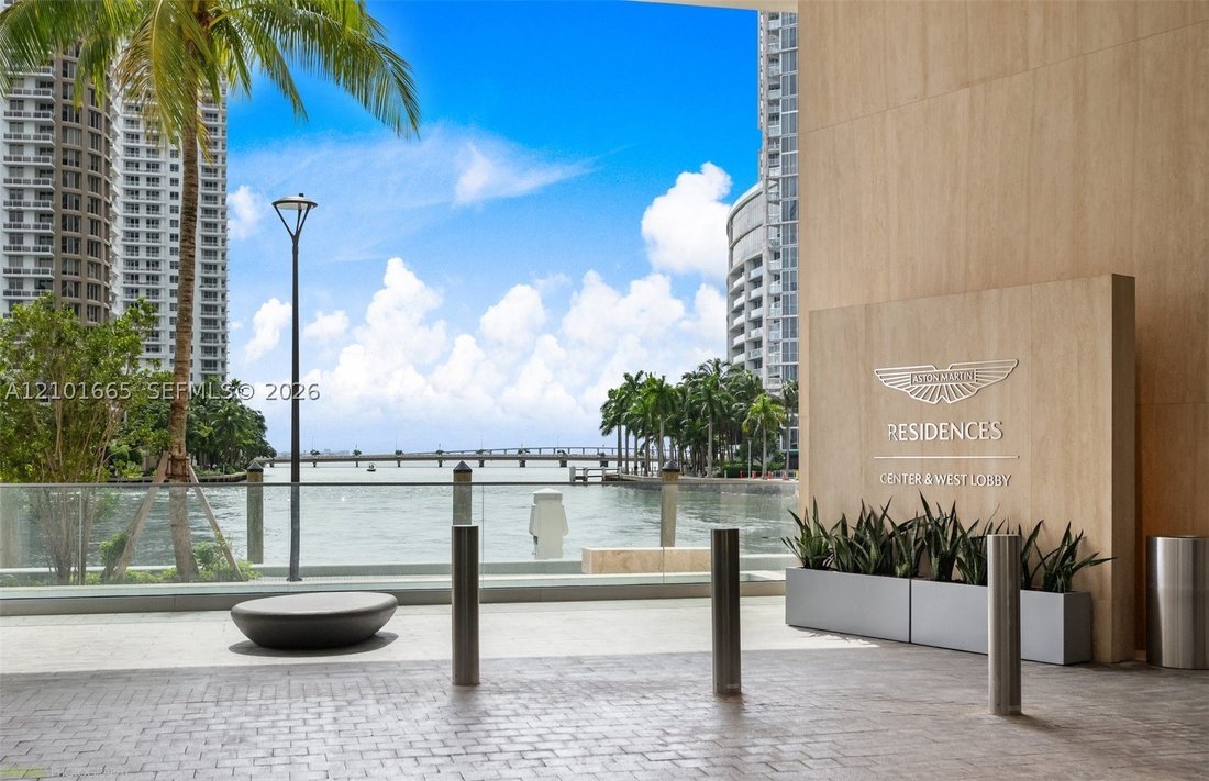 House in Miami, Florida, United States 3 - 19082145