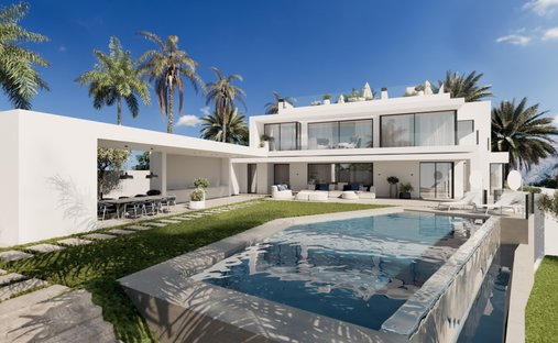 Villa in Cascada de Camoján, Sierra Blanca, Marbella 1