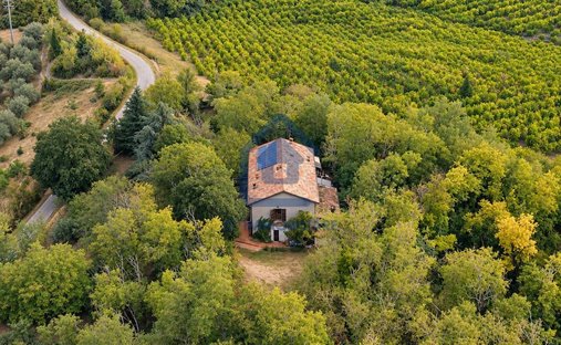 Villa à Meldola, Émilie-Romagne, Italie 1