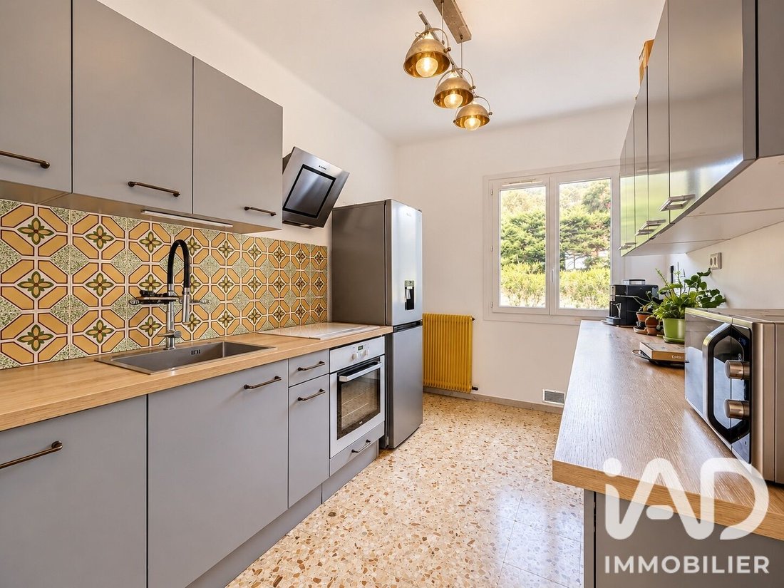 Casa en Tourrettes-sur-Loup, Provenza-Alpes-Costa Azul, Francia 4 - 19083416