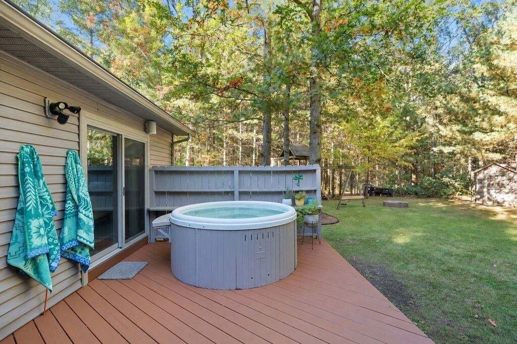 Casa en Interlochen, Míchigan, Estados Unidos 2 - 19081089