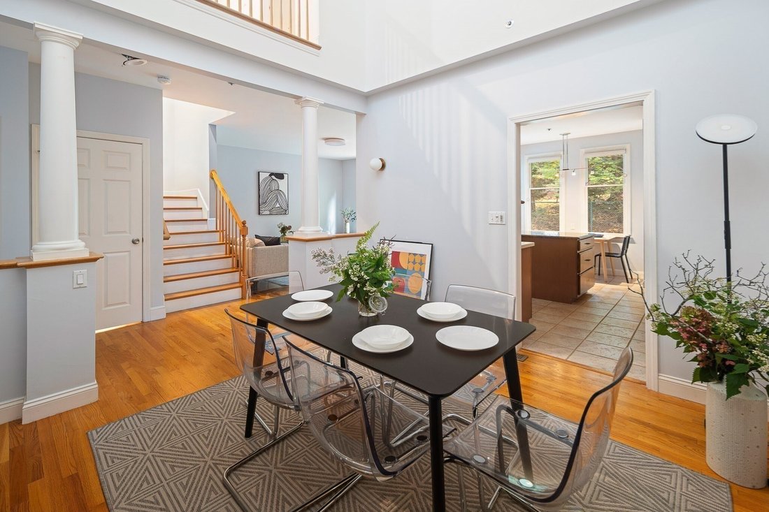 Condominio a Newton, Massachusetts, Stati Uniti 2 - 19085499