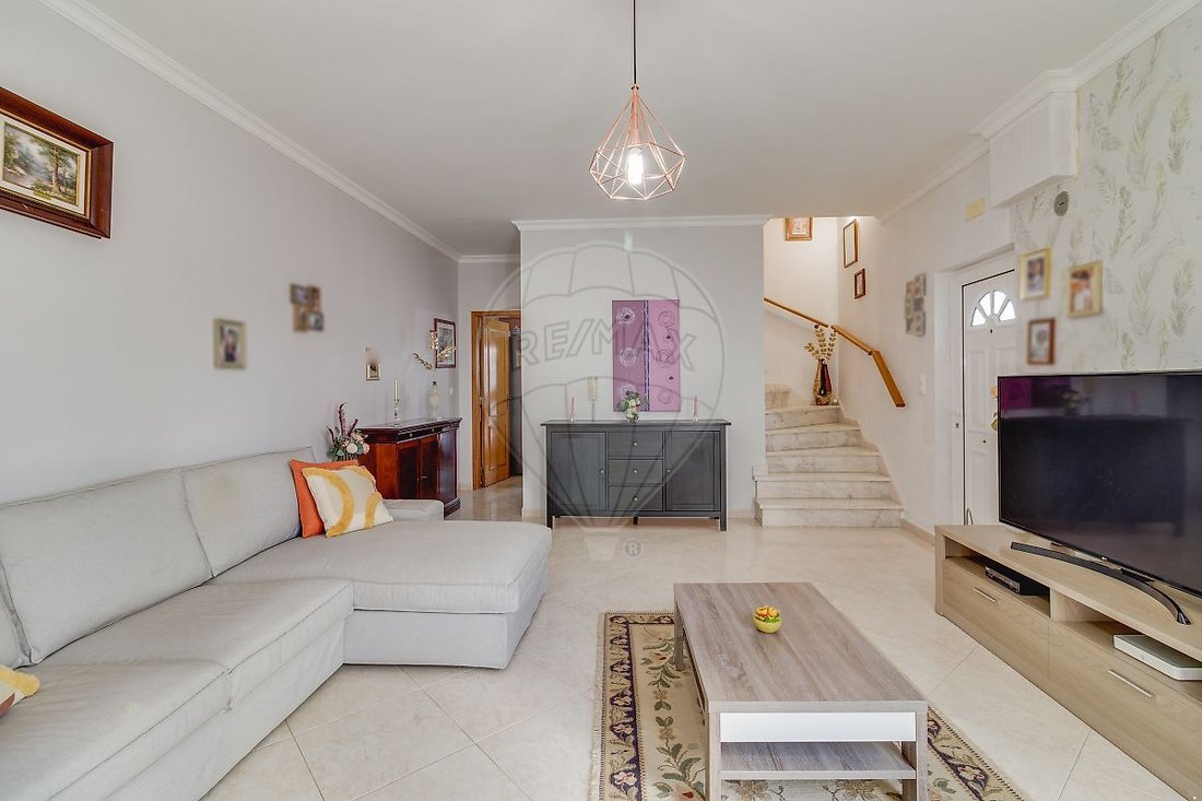 Villa in Fernao Ferro, Setubal, Portugal 1 - 19083073