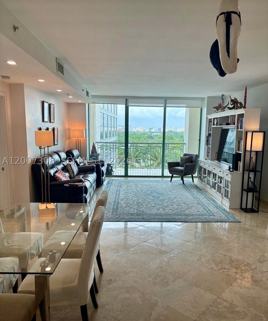 House in Miami, Florida, United States 2 - 19076452
