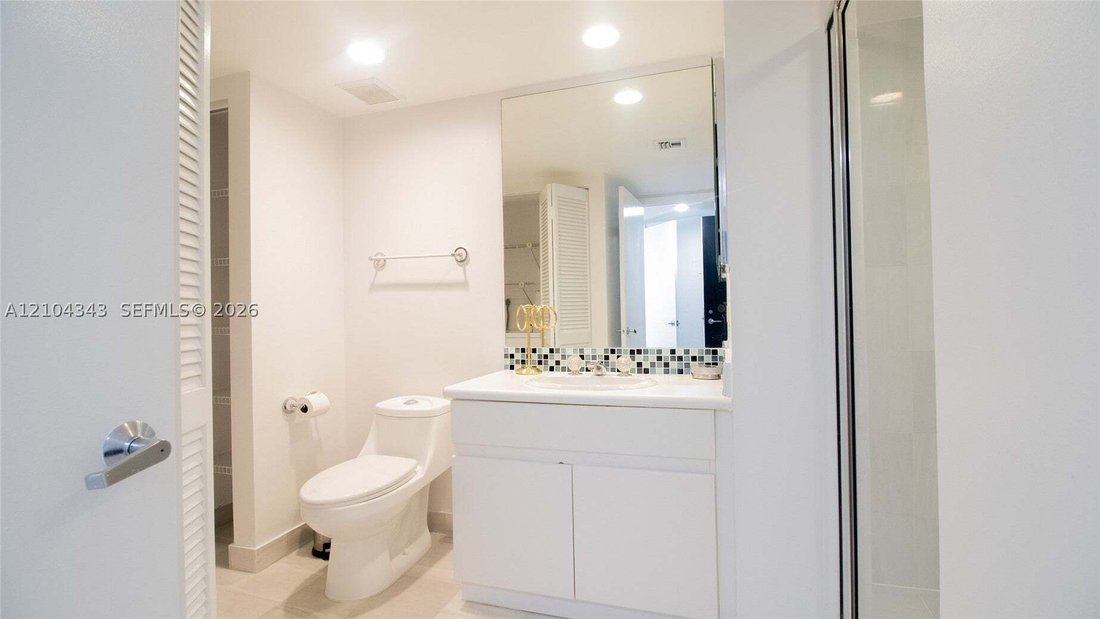 Condo in Golden Beach, Florida, United States 1 - 19076973