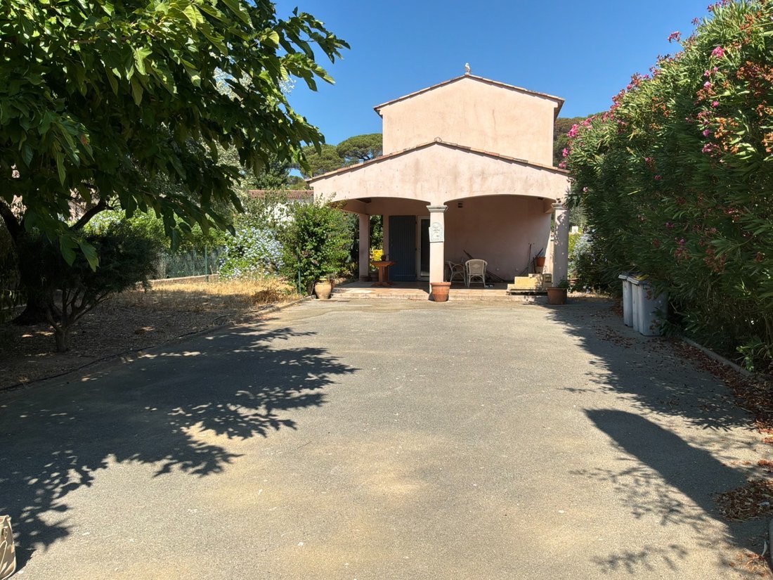Maison à Nartelle-Noyer-Bellevue-bd des Sardinaux, Sainte-Maxime, France 3 - 19079452