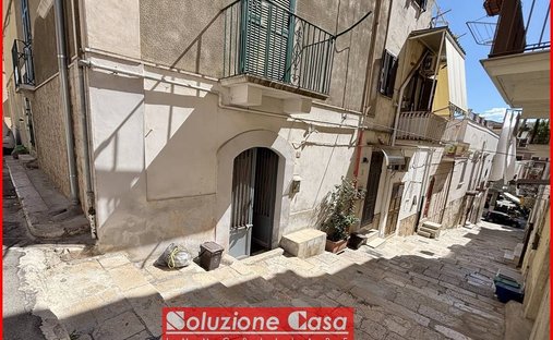Haus in Canosa di Puglia, Apulien, Italien 1