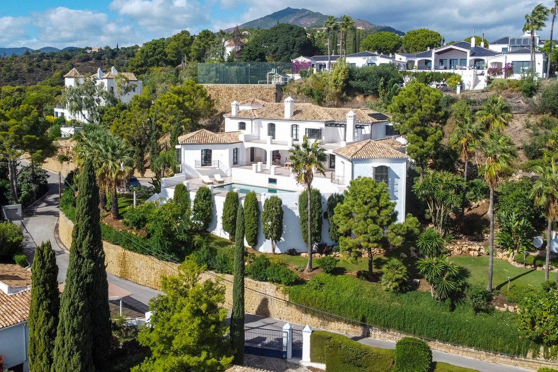 Villa a La Quinta, Benahavís, Andalusia 5 - 19082650