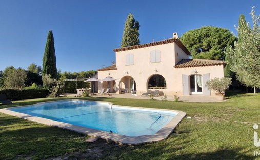 Casa a Centre Ville, Le Beausset, Francia 1