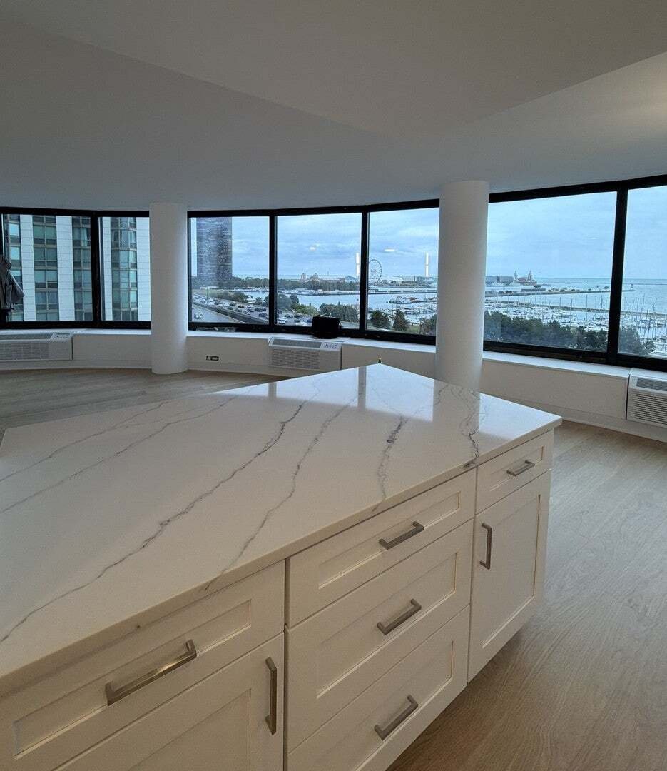 Condo in Chicago, Illinois, United States 2 - 19081148