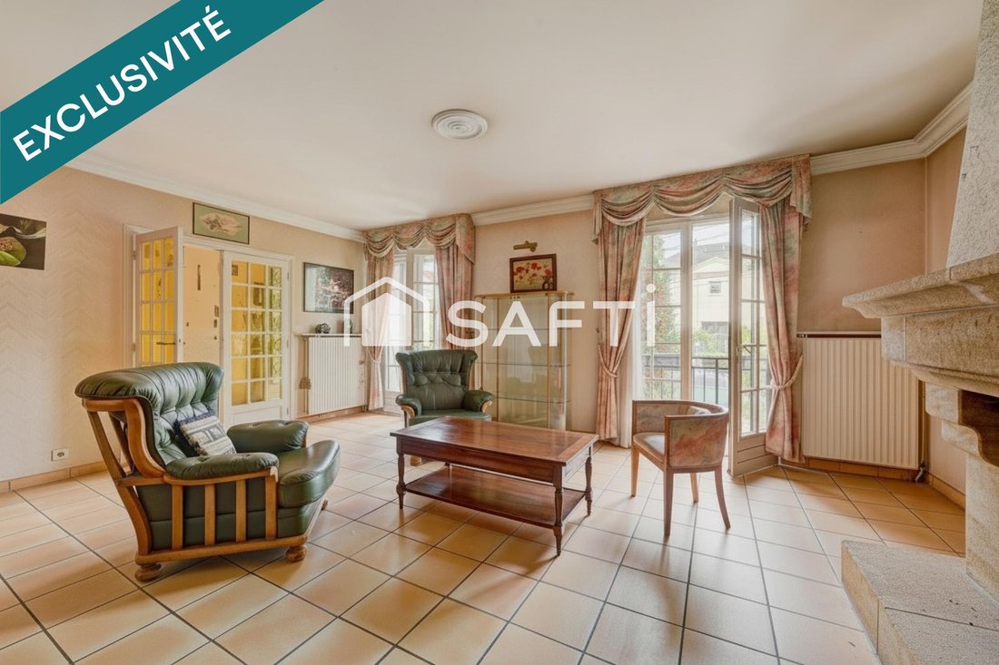 Casa a Adamville, Saint-Maur-des-Fossés, Francia 5 - 19078162