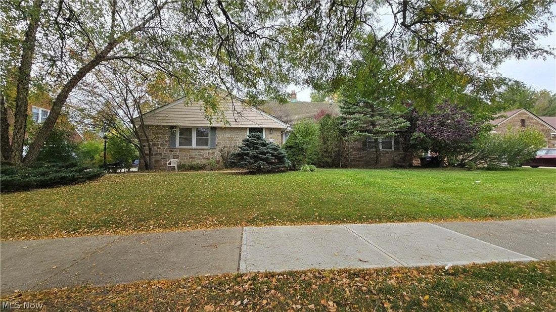House in Shaker Heights, Ohio, United States 1 - 19085900