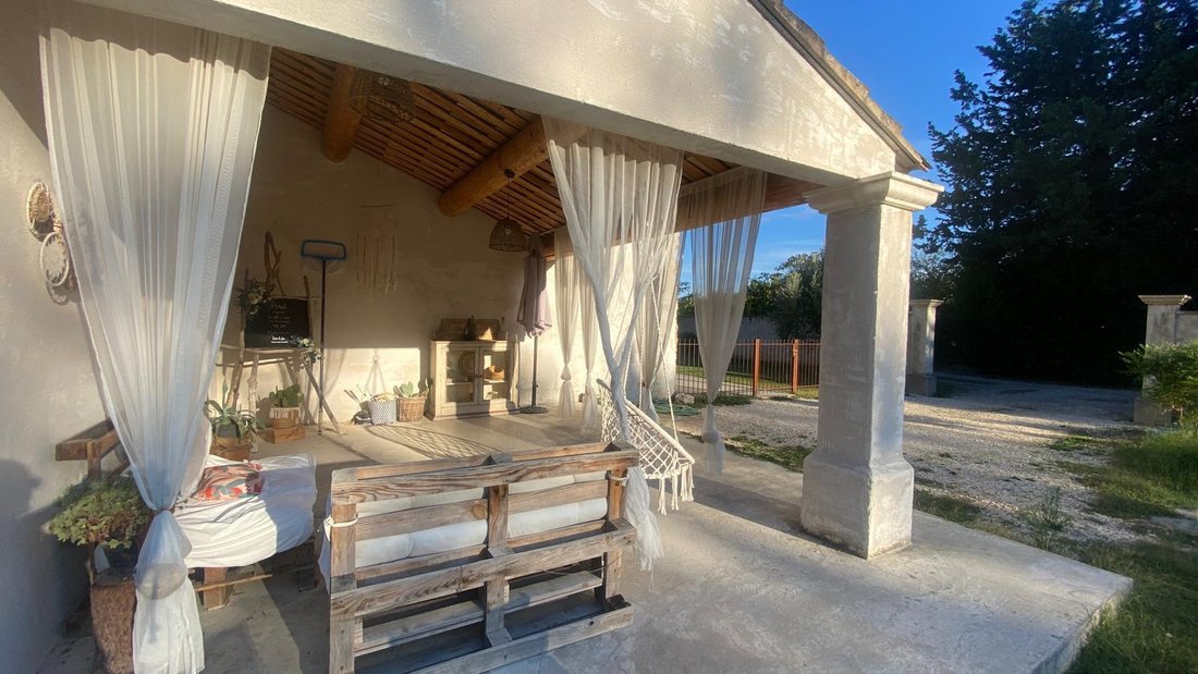 Maison à Orange, Provence-Alpes-Côte d'Azur, France 2 - 19077591