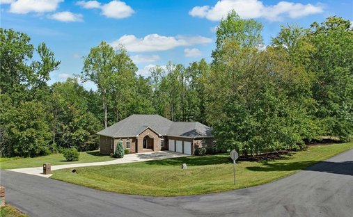 Haus in Pleasant Garden, North Carolina, Vereinigte Staaten 1