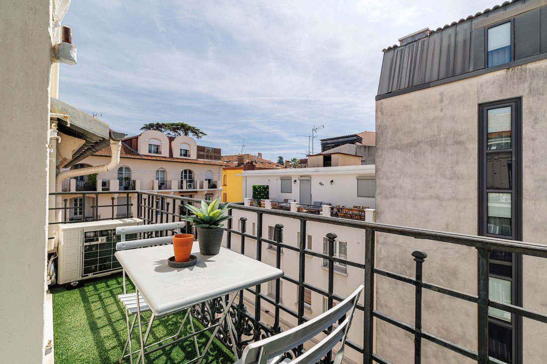 Wohnung in Saint Nicolas, Cannes, Frankreich 1 - 19078424